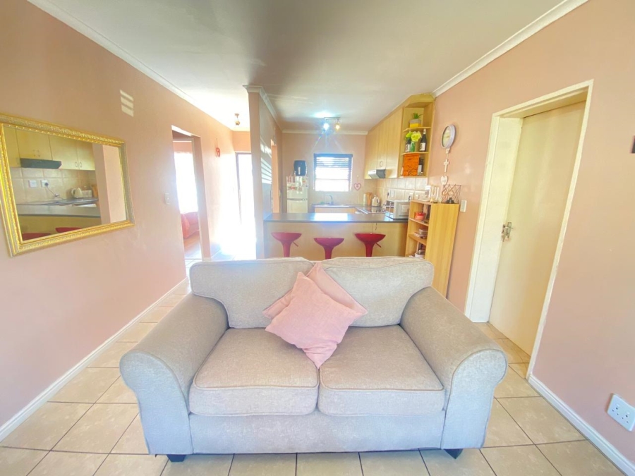 2 Bedroom Property for Sale in Hunters Creek Western Cape
